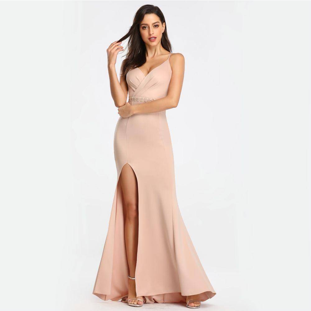 Obleka z dekoracijo pasa iz bleščic Obleka Inez z dekorativnimi bleščicami